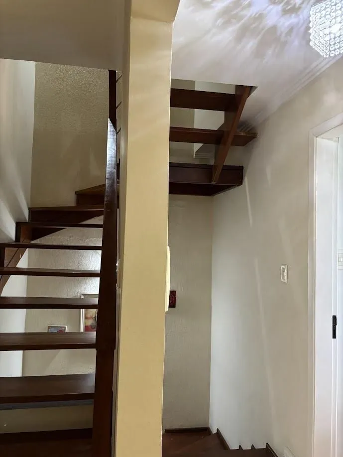Imagem Casa em Condomínio com 3 Dormitórios, Suíte, Sótão e 2 Vagas