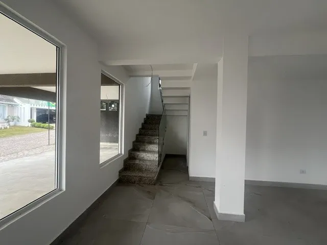 Imagem Casa 4 dormitórios em condominio fechado em Santa Felicidade