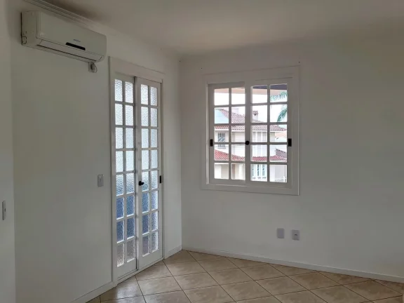 Imagem Casa para Venda em Santa Maria / RS no bairro Camobi