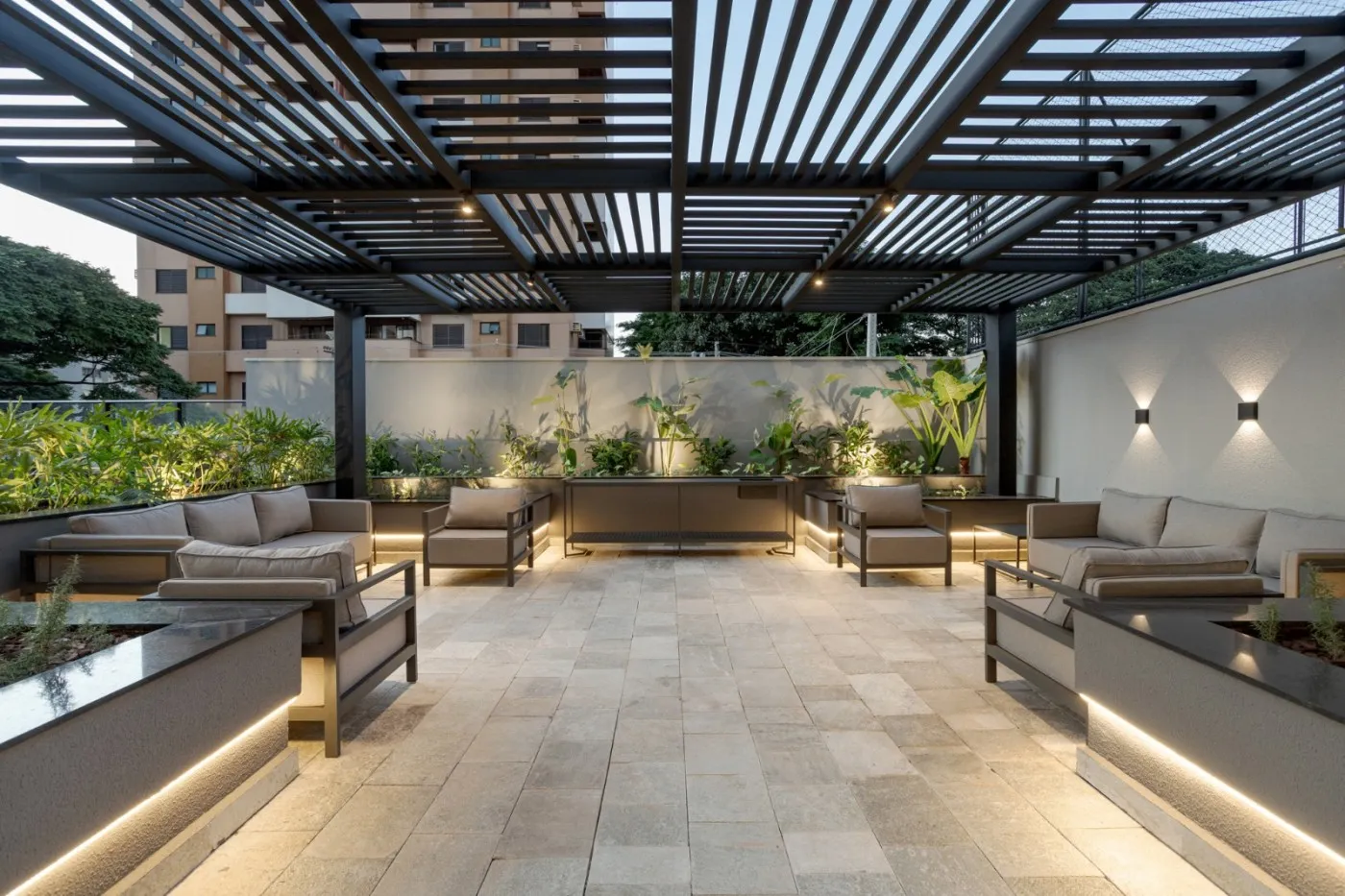 Imagem Apartamento para Venda em Maringá / PR no bairro Chácara Paulista