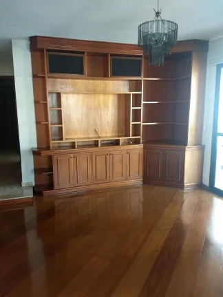Imagem Apartamento 200 M², 4Q, 3 Suítes, 2 Salas, 5 Banheiros, 3 Vagas, Lareira, Suíte Master com Hidromassagem, Varanda Gourmet, Piscina, Academia, Quadra.