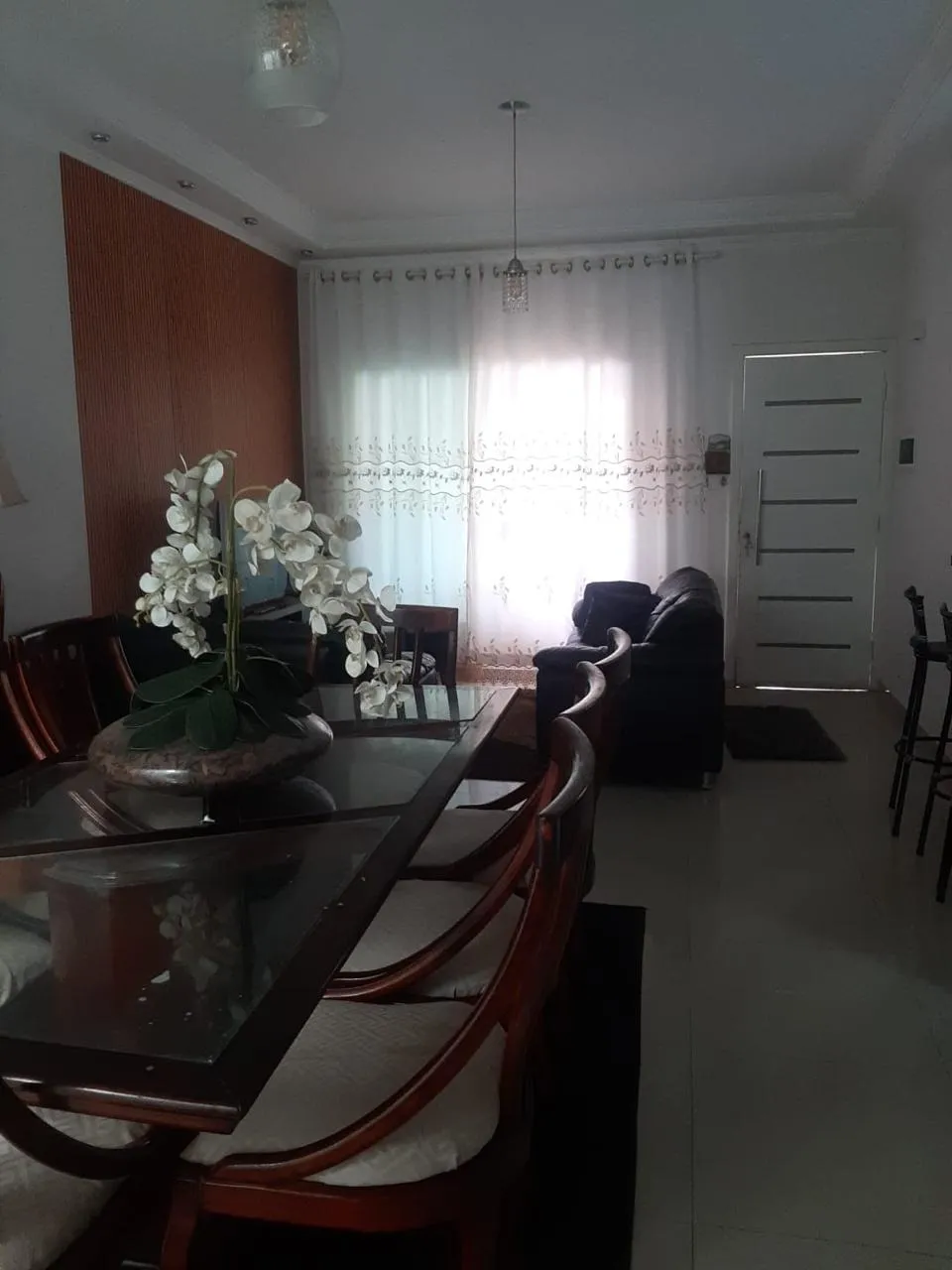 Imagem Linda Casa no Jardim Itália, Sorocaba - 3 Quartos, Suíte, Amplo Quintal e Área Gourmet