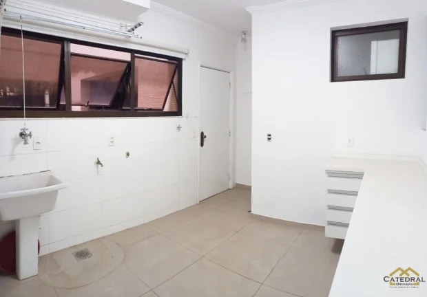 Imagem Apartamento com 197m² à Venda no Condomínio Edifício São Conrado - Centro - Jundiaí - SP