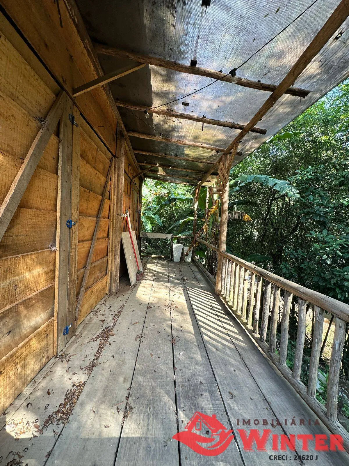 Imagem Chácara com 1.779m2 em São Vendelino a venda.