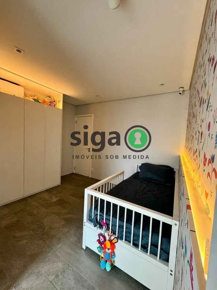Imagem APARTAMENTO NO PANAMBY COM 3 SUÍTES Á VENDA, 3 VAGAS, QUADRA DE TENIS!!! REFORMADO!