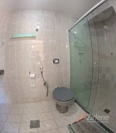 Imagem Seu refúgio perfeito: Apartamento de 2 quartos com varanda