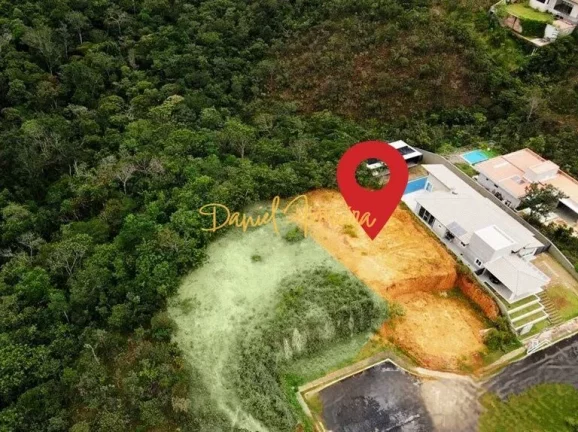 Lote terraplanado com 1.062 m² - Cond Santa Monica - DF