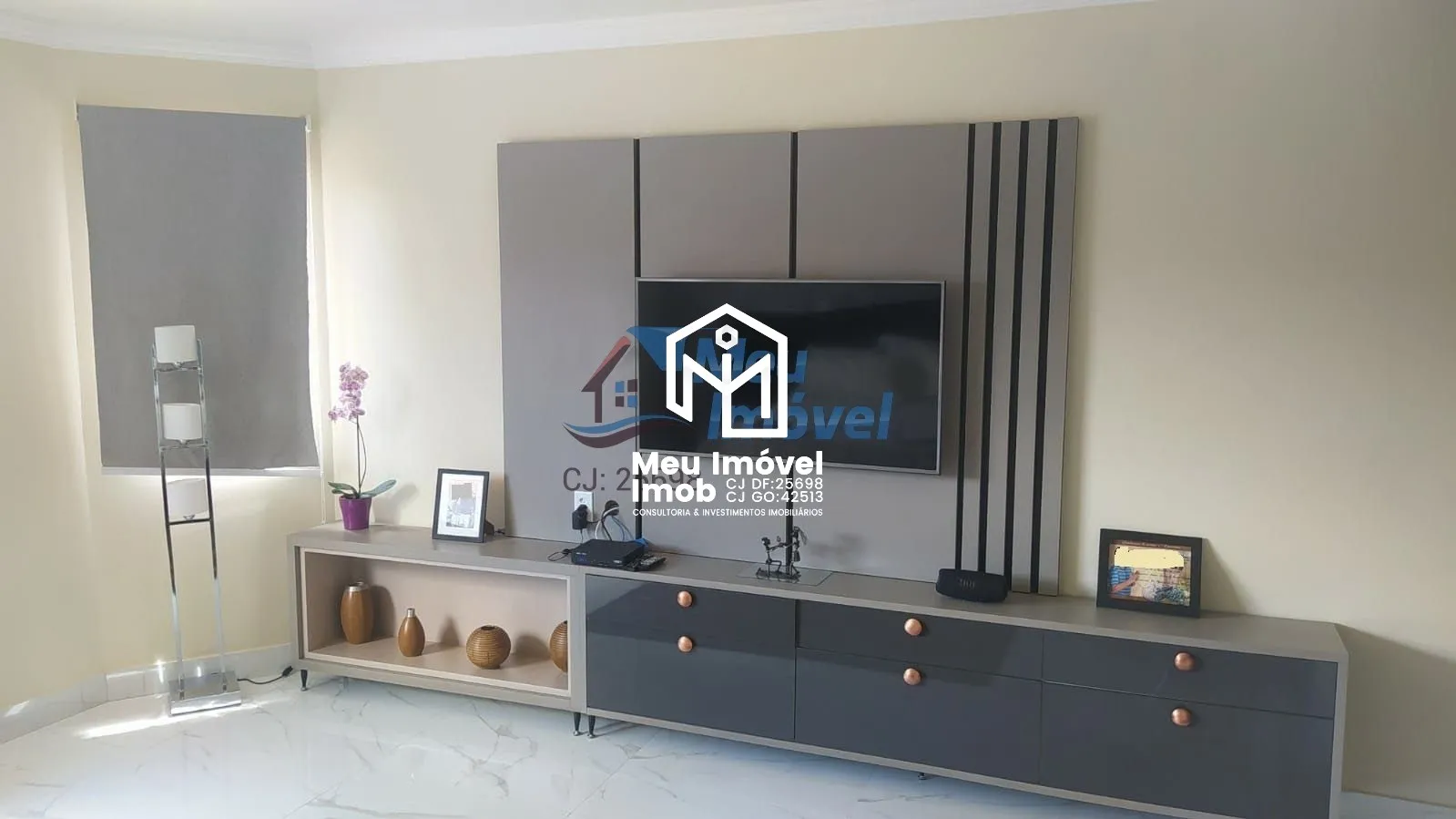 Imagem Casa 4 Quartos 4 Suítes 8 Vagas 350m² Reformada