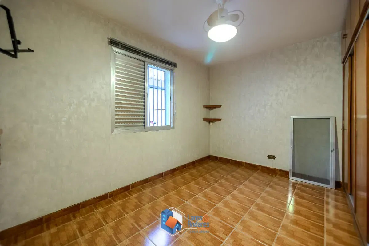 Imagem Sobrado para venda em Bosque da Saúde com 2 quartos, 183m²