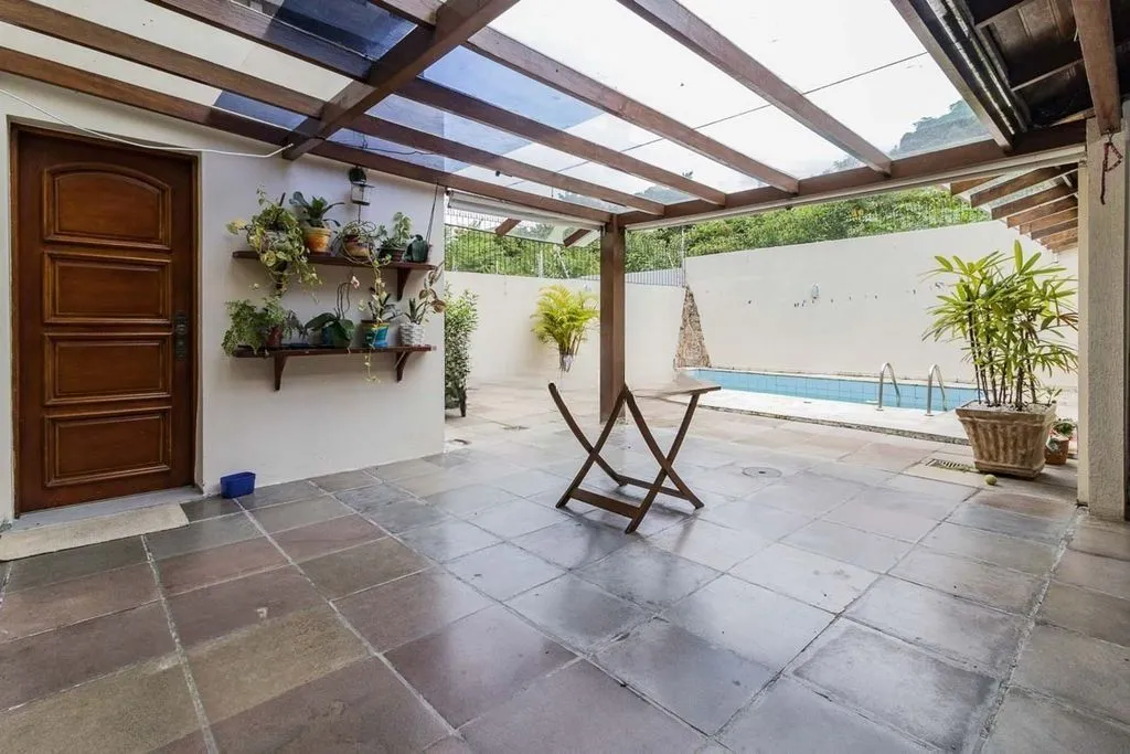 Imagem Casa em Chácara das Pedras
