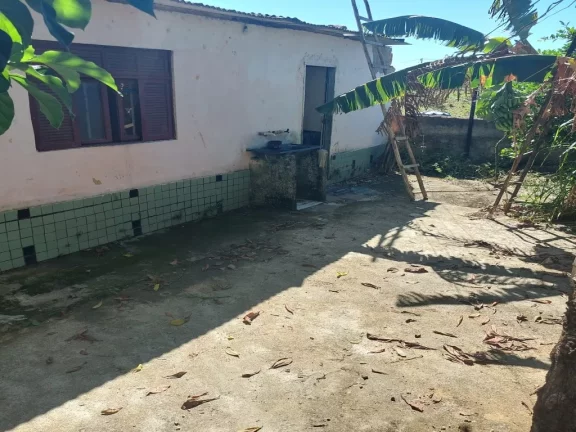 Imagem RESIDÊNCIA COM 04 CASA COM 8 QUARTOS A VENDA EM GUARAPARI