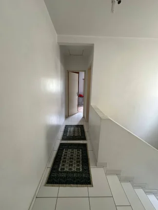 Imagem Sobrado Otima Localizaçao com 150 m² 2 Dormitorios e 2 Vagas de Garagens