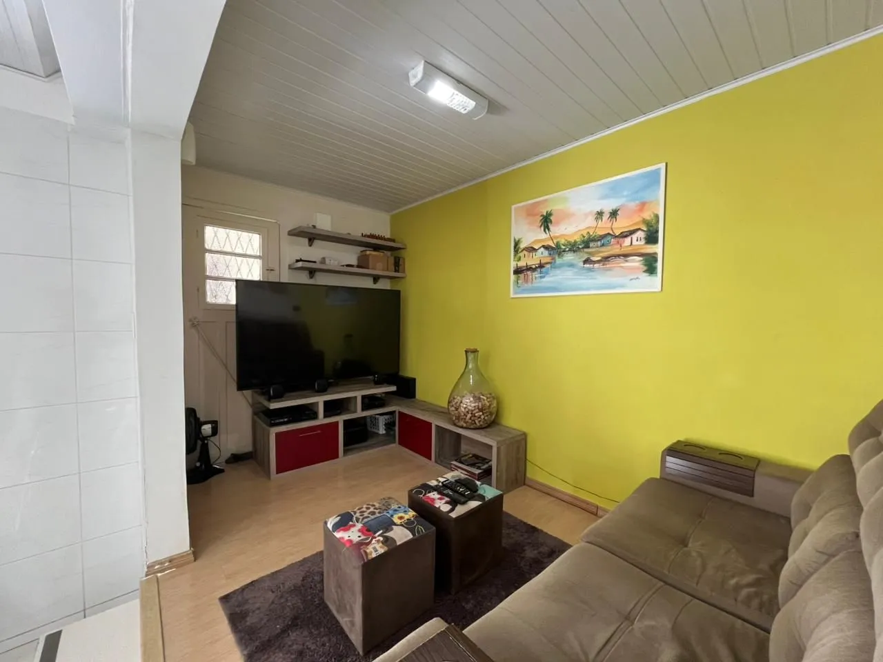 Imagem Linda casa à venda no bairro Azenha!!!