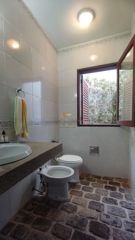 Imagem Casa para Venda em Teresópolis / RJ no bairro Granja Guarani