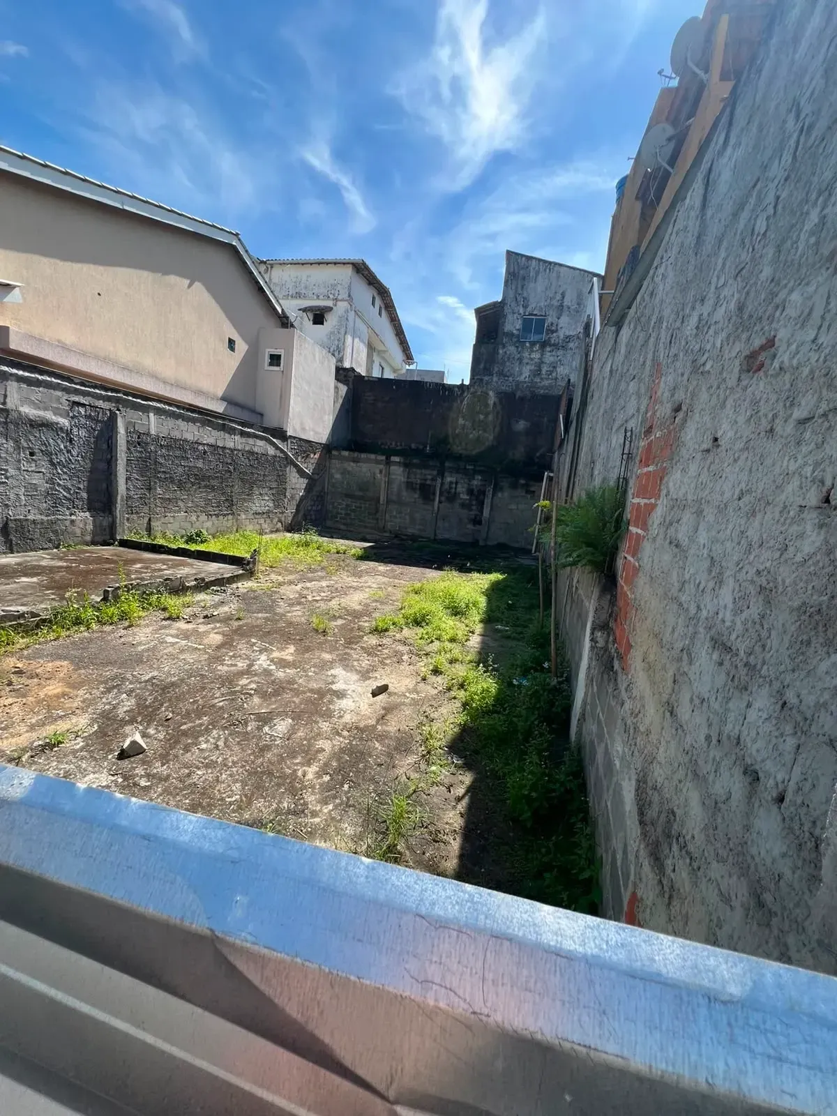 Imagem Terreno à Venda, 180 m² em Trobogy - Salvador