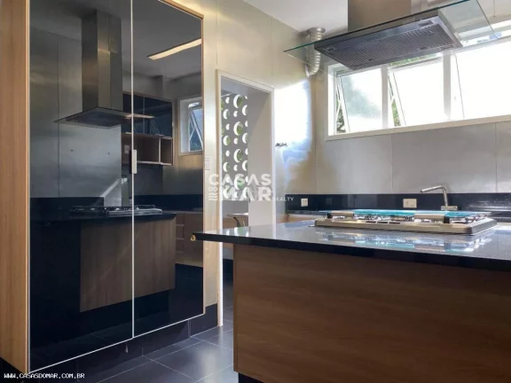 Imagem Cobertura de Luxo na Gávea: 3 Quartos, 1 Suíte, 1 Banheiro e 3 Vagas - 270m² - Rio de Janeiro-RJ.