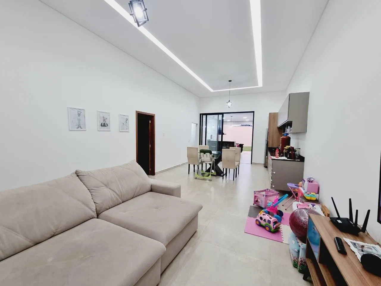 Imagem Casa à venda 3 Quartos, 1 Suite, 4 Vagas, 300M², Parque São Luís, Taubaté - SP | Residencial Jatobá