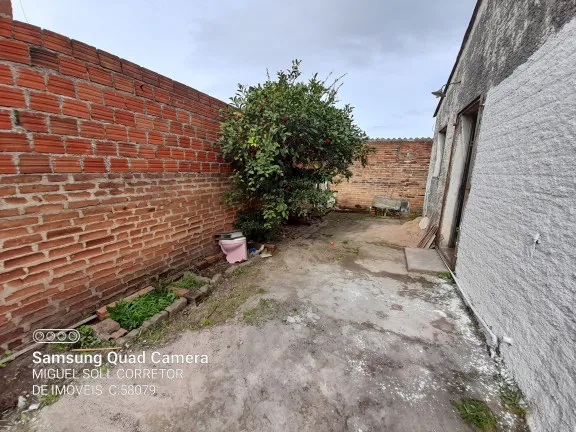 Imagem Casa com 2 Quartos para Alugar, 45 m² em Centro - Bagé
