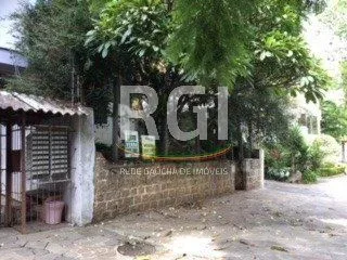 Imagem Terreno para Venda - 0m², 0 dormitórios, Petrópolis
