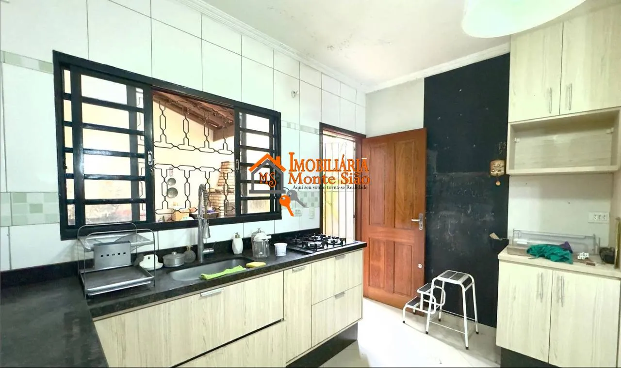 Imagem Sobrado com 4 dormitórios à venda, 175 m² por R$ 795.000,00 - Parque Continental - Guarulhos/SP