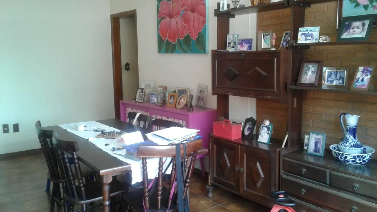 Imagem Comercial à venda 3 Quartos, 1 Suite, 10 Vagas, 664M², São Benedito, Pindamonhangaba - SP