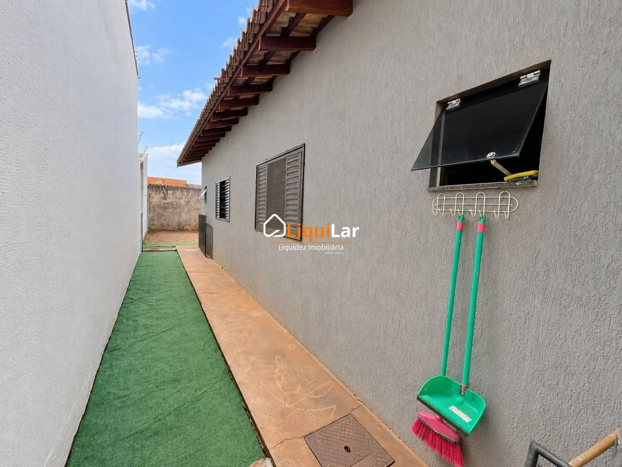 Imagem Casa no Jardim Itamaracá | 2 Quartos, Suíte, Planejados e Porteira Fechada