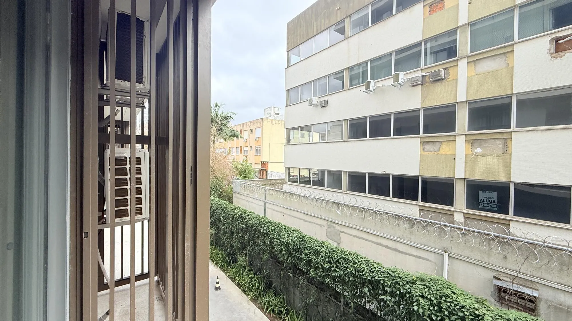 Imagem Excelente Apartamento à venda - R$588.800,00 - Bairro Auxiliadora / Porto Alegre -