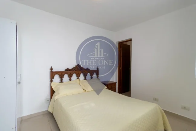 Imagem Casa à venda em São Paulo-SP, bairro Cambuci: 4 quartos, 2 salas, 2 banheiros, 2 vagas, 150 m² de área. Aproveite!