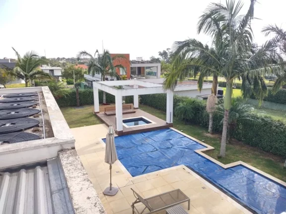 Imagem Casa Moderna em Condomínio  Segurança e Lazer