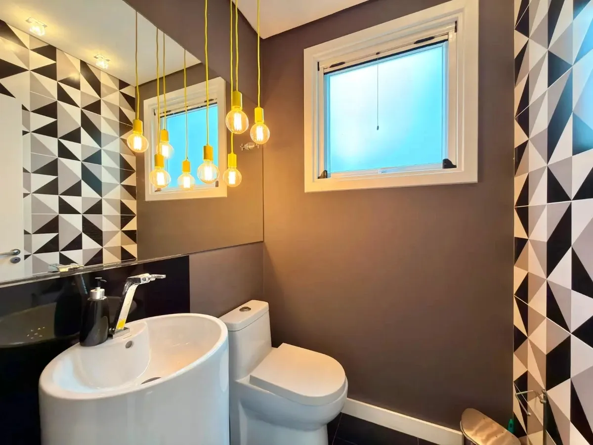 Imagem CASA EM CONDOMÍNIO À VENDA
