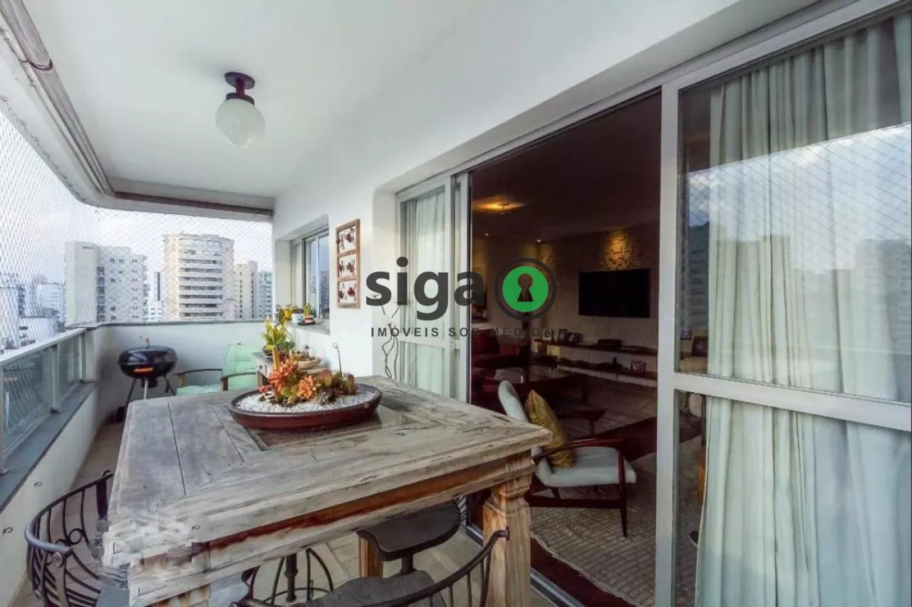 Imagem Apartamento a venda em Moema com 4 quartos