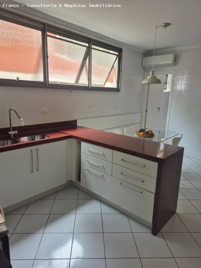 Imagem Apartamento para Venda em Guarujá, Pitangueiras, 5 dormitórios, 2 suítes, 4 banheiros, 2 vagas