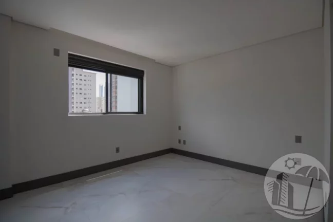 Imagem Apartamento com 3 Suítes e 2 Vagas alto padrão na 2a quadra