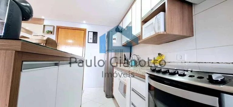 Imagem Lindo Apartamento à venda no coração da Granja Viana