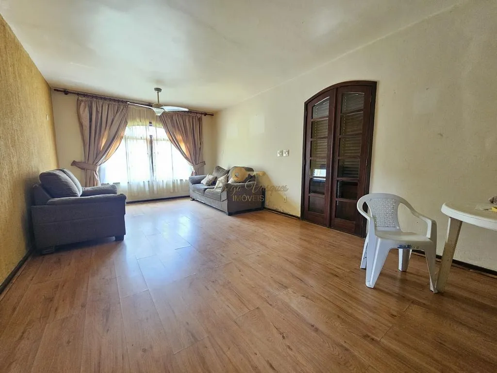 Imagem Casa para Venda em Teresópolis / RJ no bairro Parque do Imbui