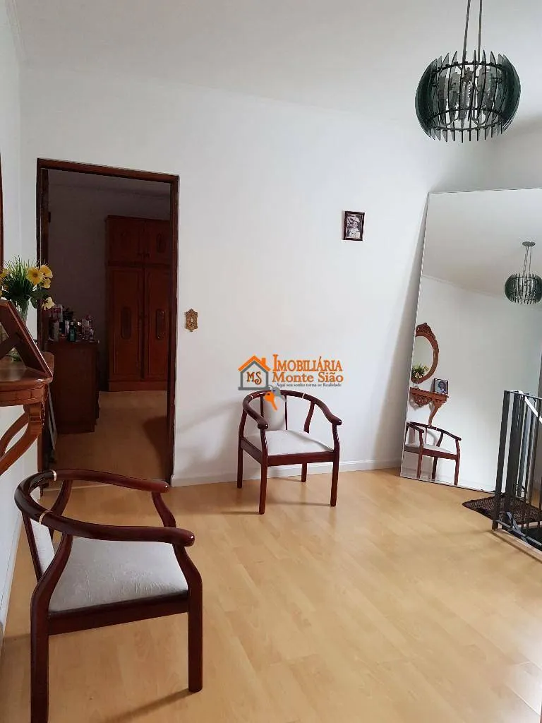 Imagem Sobrado com 2 dormitórios à venda, 180 m² por R$ 797.000,00 - Jardim Rosa de Franca - Guarulhos/SP