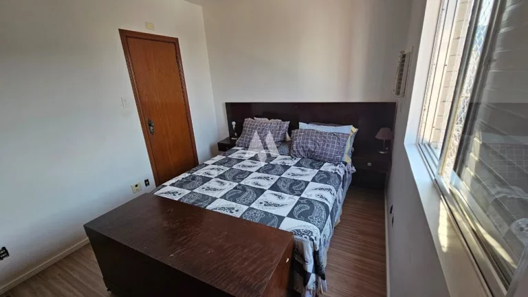 Imagem Apartamento Aconchegante na Vila Belmiro com 02 quartos (01 suíte), garagem demarcada na escritura.