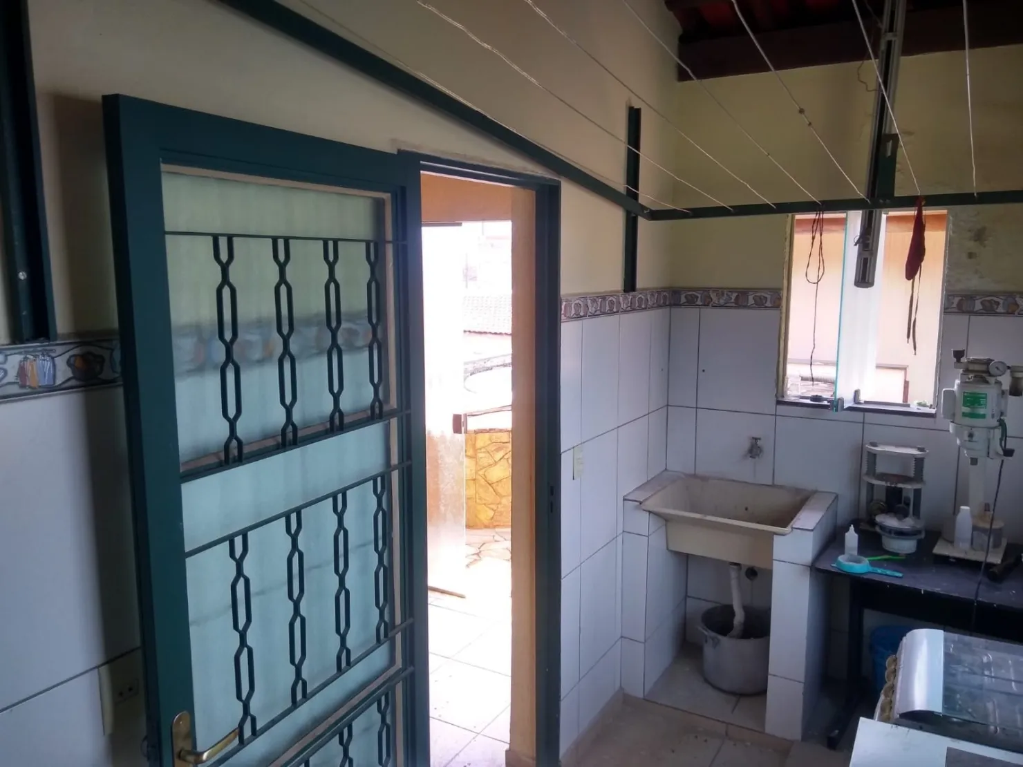 Imagem Casa à venda 3 Quartos, 1 Suite, 3 Vagas, 250M², Jardim Mariana, Pindamonhangaba - SP