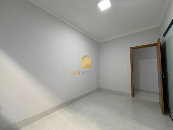 Imagem Casa com 3 quartos no Bairro Cardoso, em terreno com 208m² com 132m² de área construída possui:-...