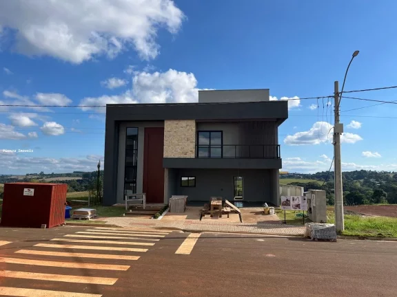 Imagem Casa Duplex para Venda em Chapecó, Centro, 3 dormitórios, 3 suítes, 4 banheiros, 3 vagas