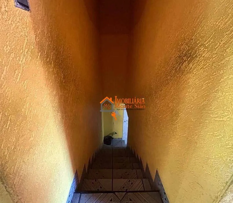 Imagem Sobrado com 3 dormitórios à venda, 125 m² por R$ 530.000,00 - Jardim Jovaia - Guarulhos/SP