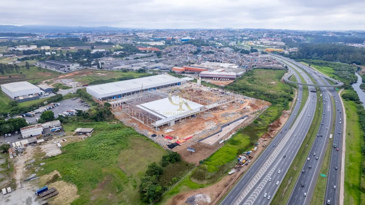 Imagem Aluguel de Galpão Industrial em Condomínio em Guarulhos-SP, Jardim Santo Afonso: 23 vagas, 3.771,16 m² de área.