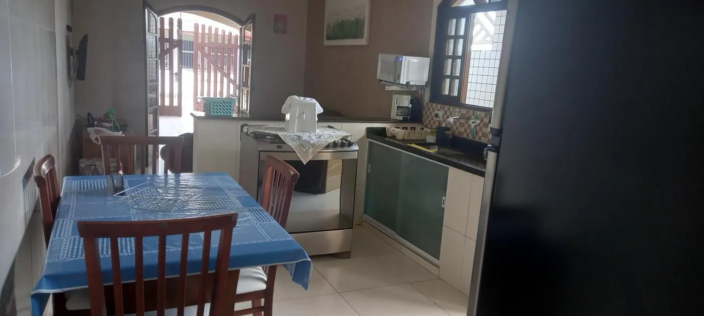 Imagem Casa para Temporada em Itanhaém, Jamaica (Praia), 3 dormitórios, 2 suítes, 1 banheiro, 2 vagas