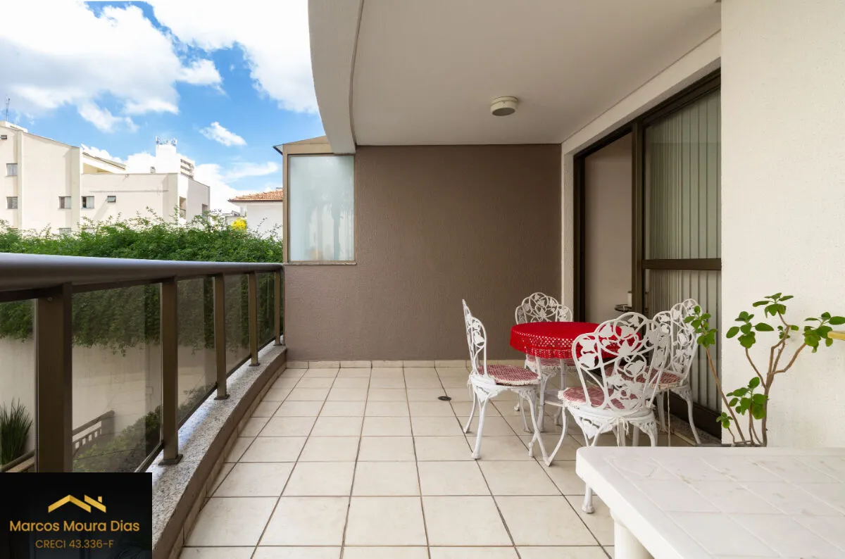 Imagem Apartamento com 75 m², 3 Dorm ( 1 suíte), Varanda, 1 Vaga , Edifício com Portaria 24 hs, Academia, Piscina e Churrasqueira
