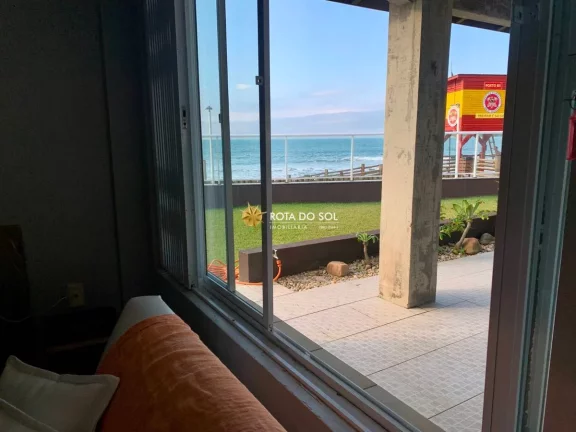 Imagem Casa Frente Mar à venda Praia Bombas Bombinhas SC