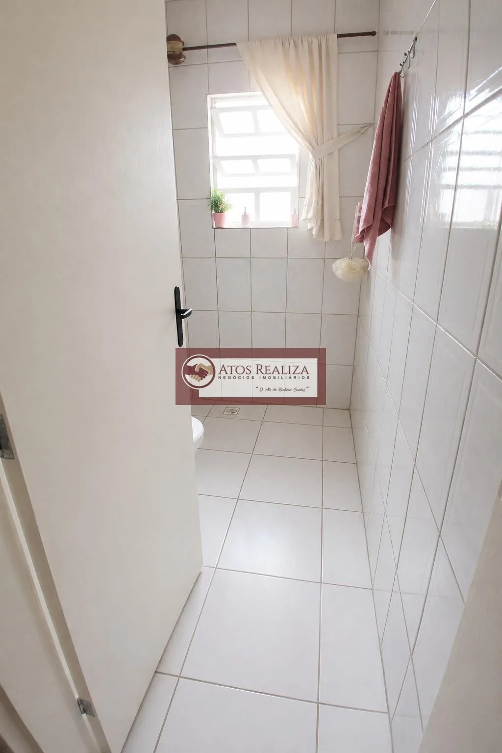 Imagem Sobrado em Mongaguá: 3 Dormitórios, 160m² à Venda