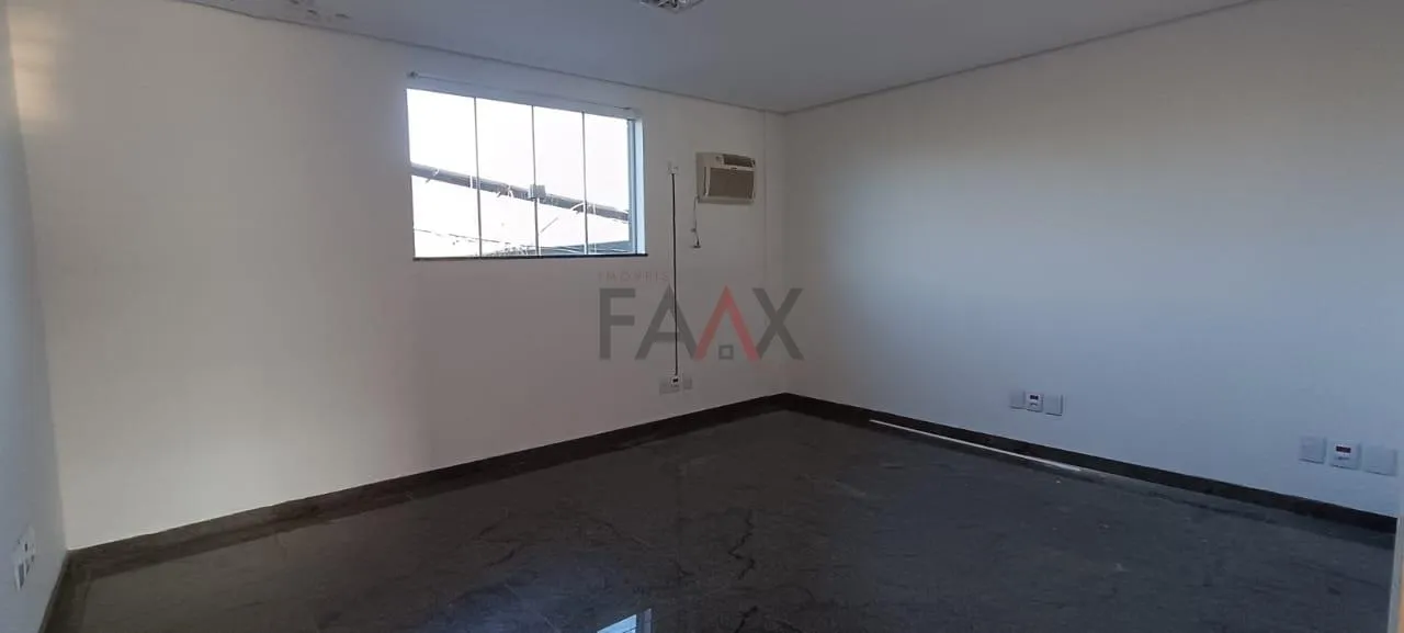 Imagem Sala comercial para locação no Morro Alto de 400m em Guarapuava PR