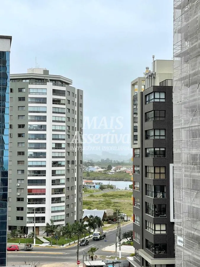 Imagem Apartamento para Venda em Torres / RS no bairro Centro