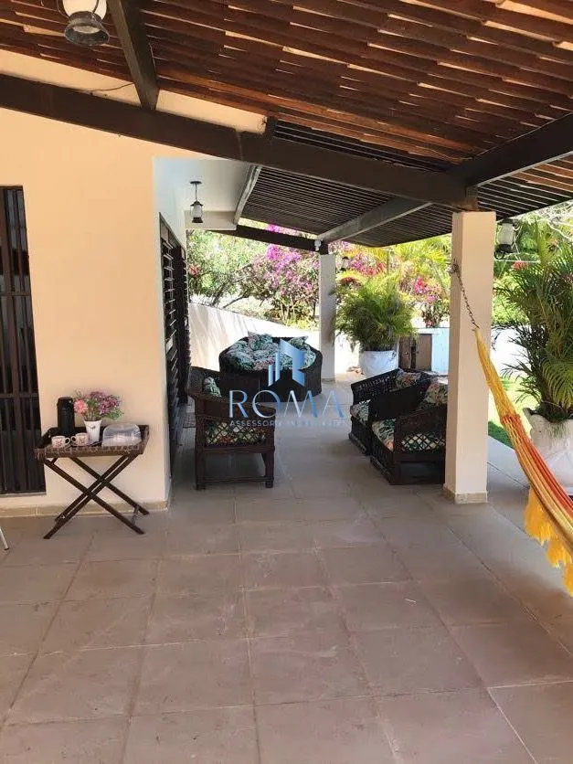 Imagem Casa à Venda em Lucena/PB com 5 Suítes e Acesso à Praia