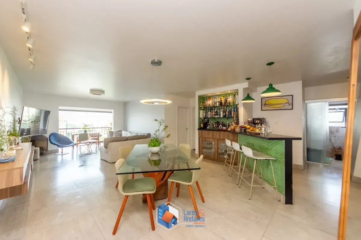 Imagem Apartamento para venda em Campo Belo com 2 quartos, sendo 2 suítes, 105m²